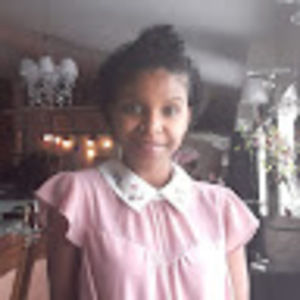 Meet your Posher, Ana